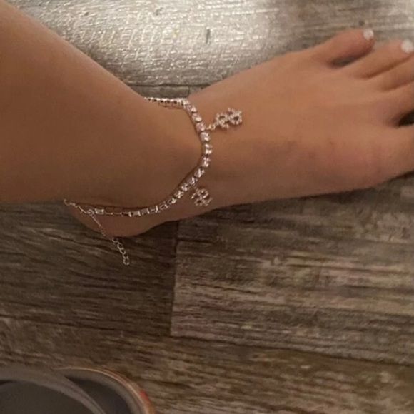 “Mo’ money” rhinestone anklet - Picture 6 of 10